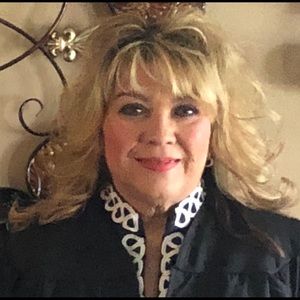 Meet your Posher, Mary